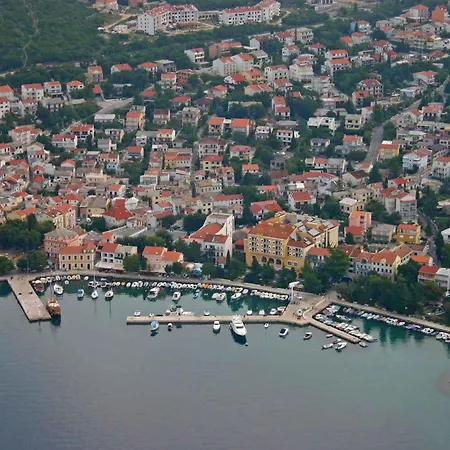 Apartment In 27284 Selce