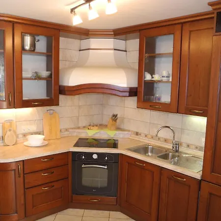 In 27284 Apartment *