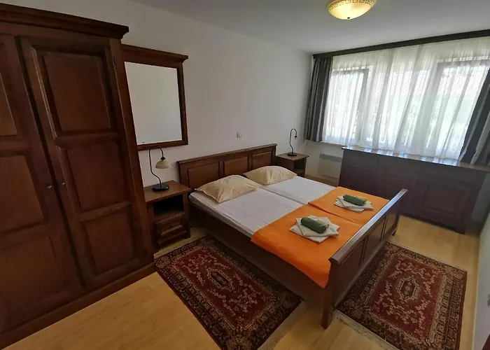 In 27284 Appartamento Selce