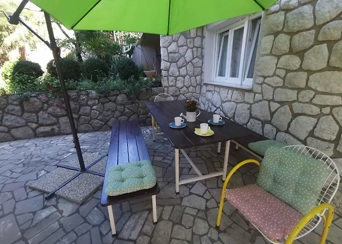 Appartamento In 27284 Selce